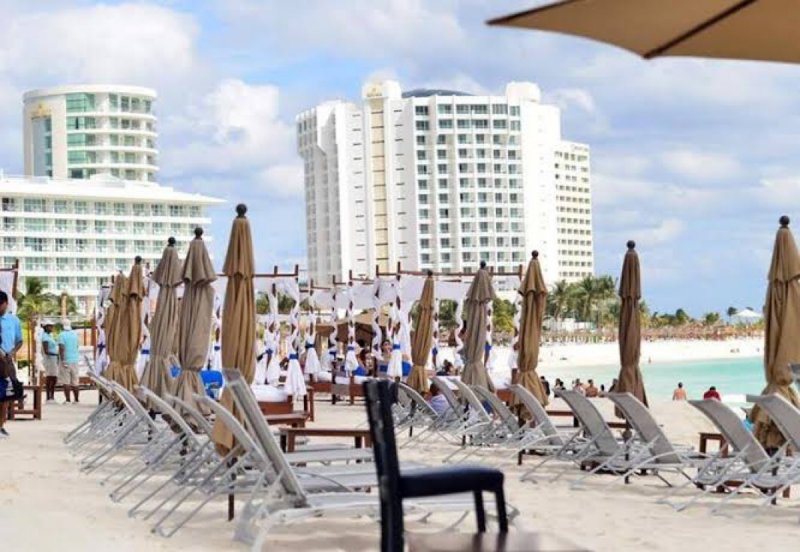 Despedirán al 40% de los trabajadores en Cancún 