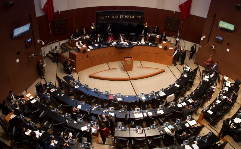 #HISTÓRICO Diputados reducen sueldo de Senadores, ahora ganarán lo mismo