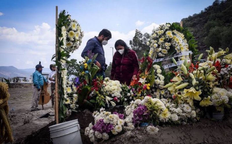 Universidad de Washington calcula que México llegaría a 120 mil muertes por Covid en diciembre 