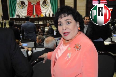 Asegura Carmen Salinas que gana más como Actriz que como Diputada del PRI