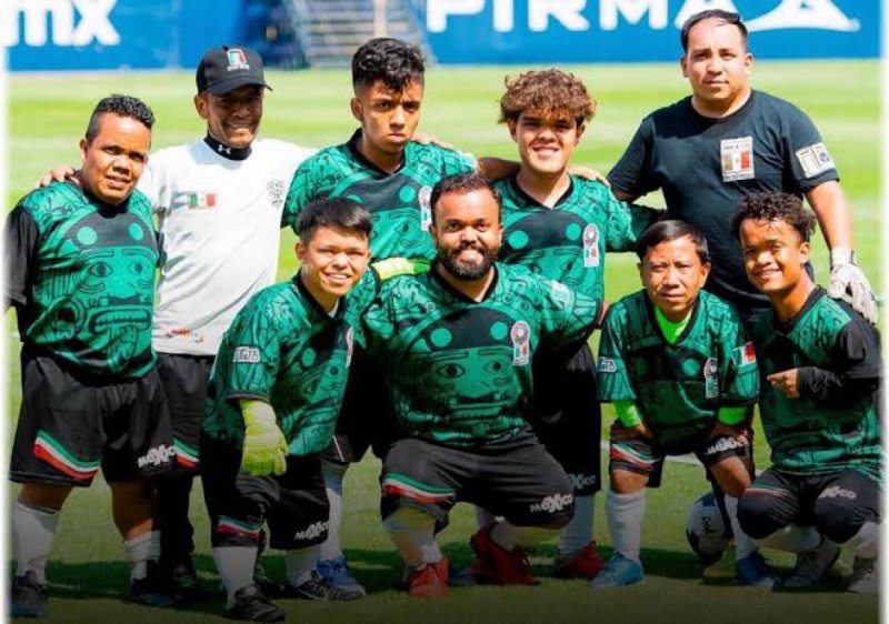 Selección Mexicana de talla baja logra el 3er lugar en la Copa América de fútbol y