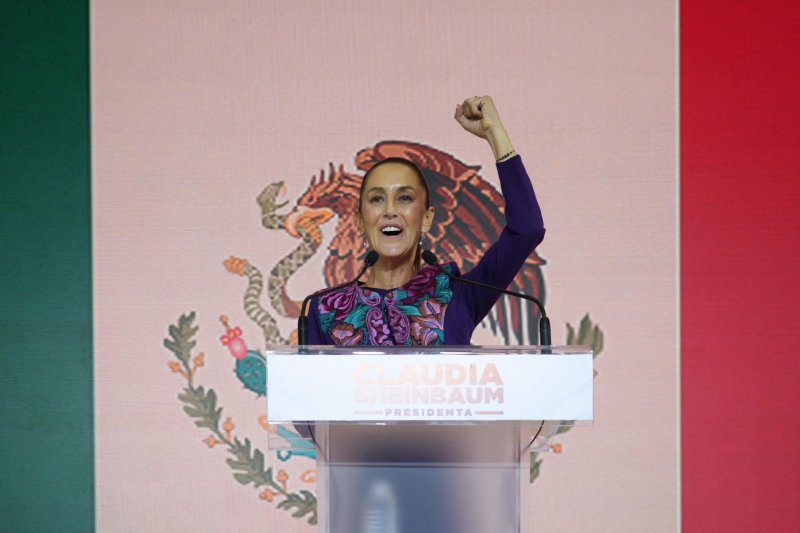 Sheinbaum registra 67.5% de imagen positiva, según encuesta de CELAG 