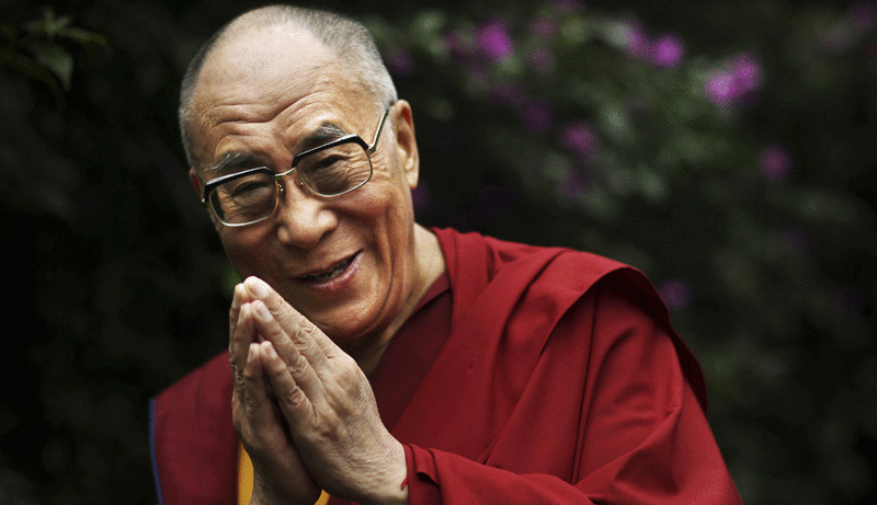 Hospitalizan al Dalai Lama por infección pulmonar, recibirá tratamiento médico. 