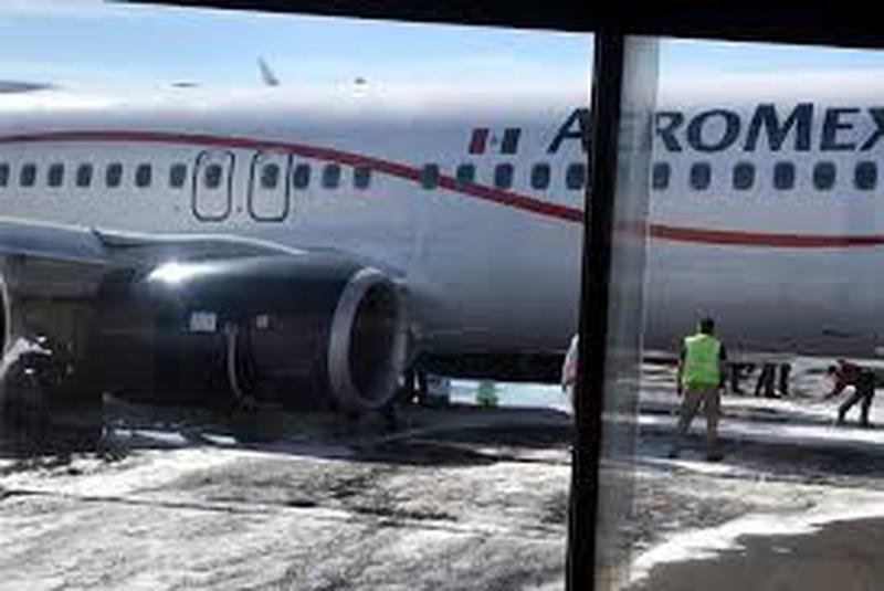 Avión de Aeroméxico sufre accidente en el aeropuerto de Chihuahua.