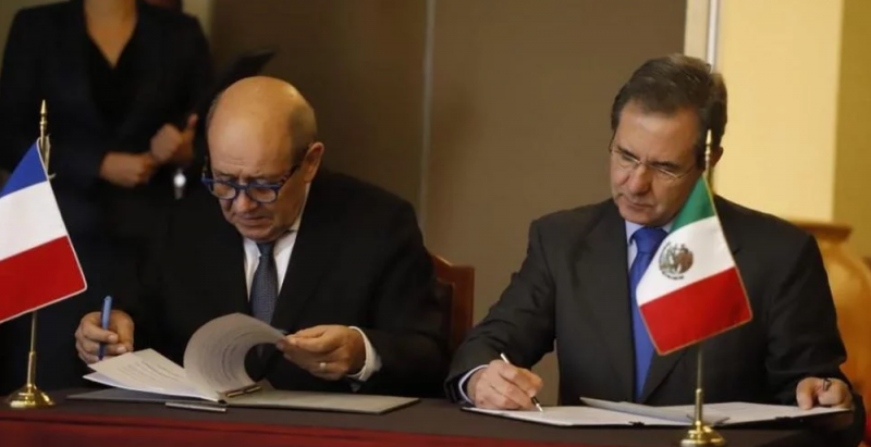 México y Francia firman acuerdo para enseñar francés en secundarias del país