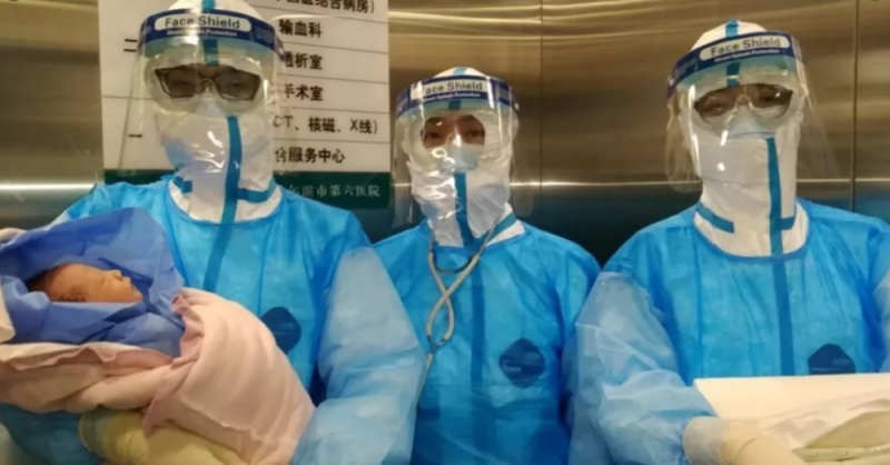 Recién nacido da positivo de coronavirus en Wuhan