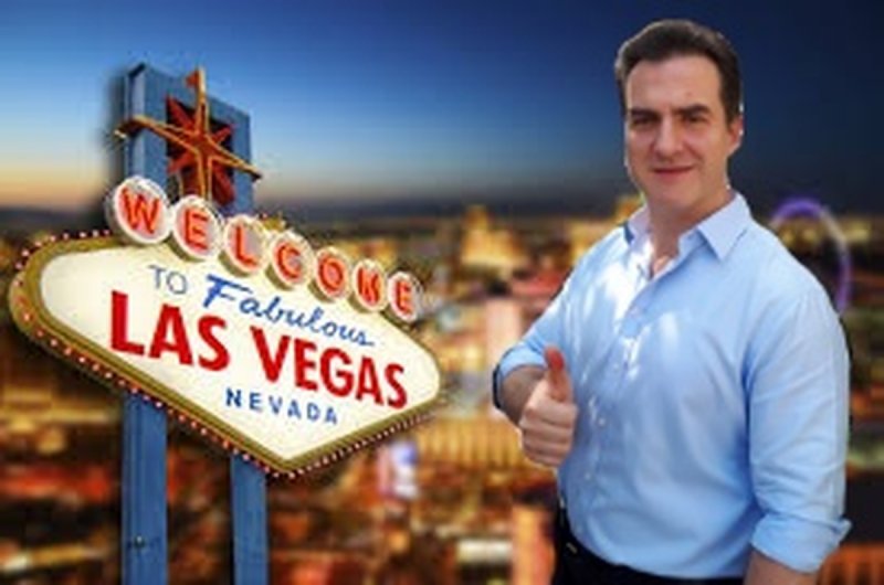Alcalde de Monterrey tira la chamba para irse a Las Vegas; renta jet de casi 600 mil pesosy