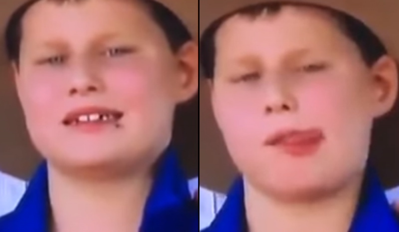 Niño se come un par de moscas en plena entrevista y se hace viral (VIDEO)