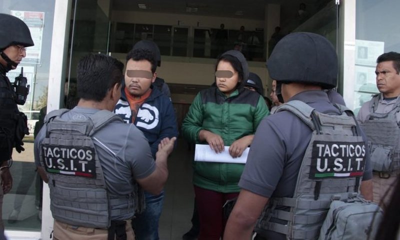 Juez libera a detenidos por asesinato de estudiantes en Puebla; MP los reaprehende