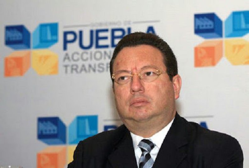 Detienen al principal operador financiero de Moreno Valle, Eukid Castañóny