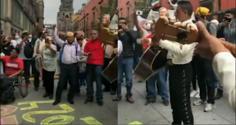 Ciudadanos le llevan mariachi a AMLO para apoyarlo y decirle: ‘No estás solo’