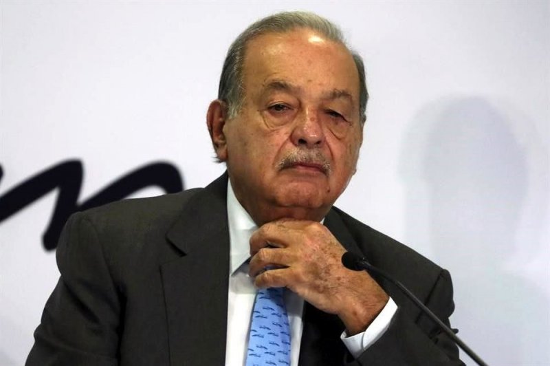 Elías Ayub reporta  “muy bien” al empresario Carlos Slim tras contagiarse de Covid-19