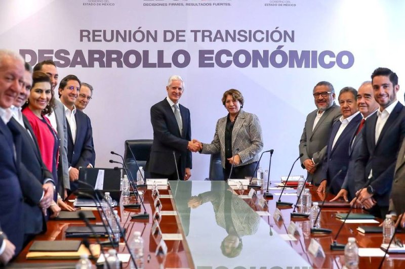 Delfina Gómez analiza desarrollo económico del Estado de México en ...