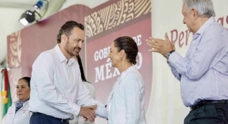 “¡Fuera Mauricio Kuri!”: Abuchean a gobernador de Querétaro en acto con Sheinbaum y AMLO