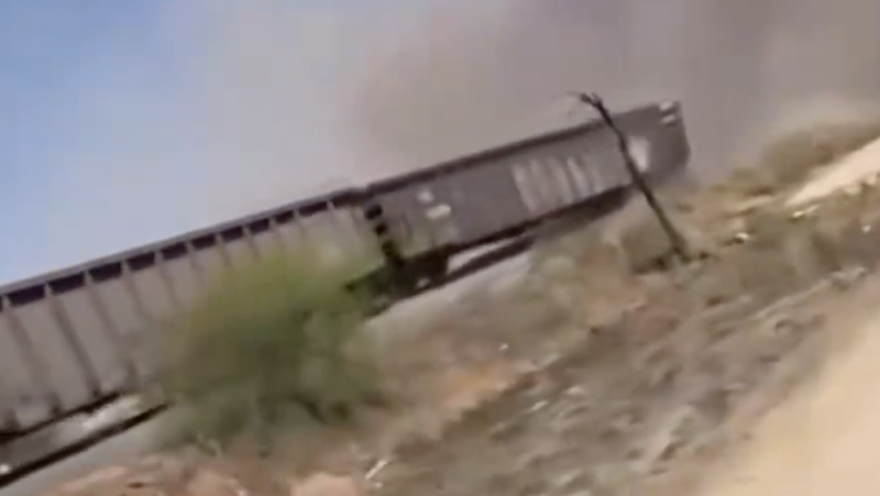 Difunden video del momento exacto en el que tren se descarriló en Aguascalientes 