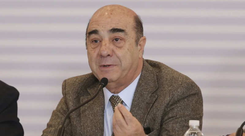 Juez cancela prisión domiciliaria de Murillo Karam en caso Ayotzinapa 