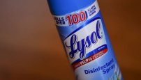Confirman autoridades de EU EFECTIVIDAD del aerosol Lysol contra el CORONAVIRUS