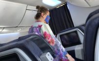 ÚLTIMO MINUTO: Pasajero encara a Beatriz Gutiérrez en vuelo a Cancún (VIDEO)