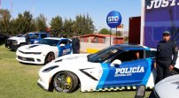 Patrullas Corvette, Camaro, Cadillac y otros en Guanajuato luego de ser incautadas a criminales. 