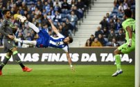 VIDEO: Este es el golazo de Héctor Herrera con el que se despide del Porto
