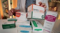 Médicos británicos usan un tipo de Ibuprofeno para tratar a PACIENTES GRAVES de Covid-19