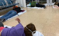 IMÁGENES FUERTES: Hospitales de España están colapsados por coronavirus