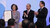 Isabel Miranda demandará reportaje de Proceso; Felipe Calderón sale a defenderla