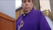 (VIDEO) Mujer le reclama fuertemente a sacerdote por decirle groserías a una niña durante la misa
