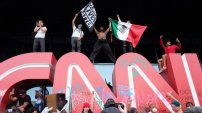Mexicanos en EU se SOLIDARIZAN y se unen a protestas contra el racismo